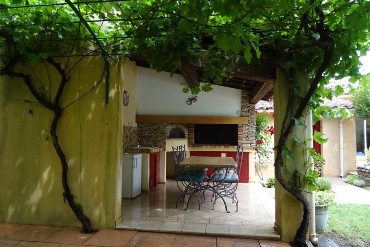 Villa La Mésange Bleue - piscine privée LʼIsle-sur-la-Sorgue Exterior foto